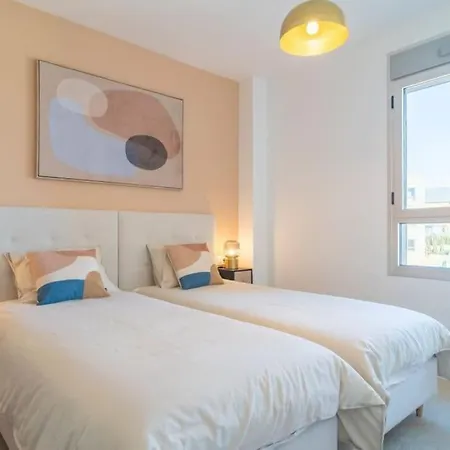 Apartment Sunny Valley Golf, Amazing Views & Pool *