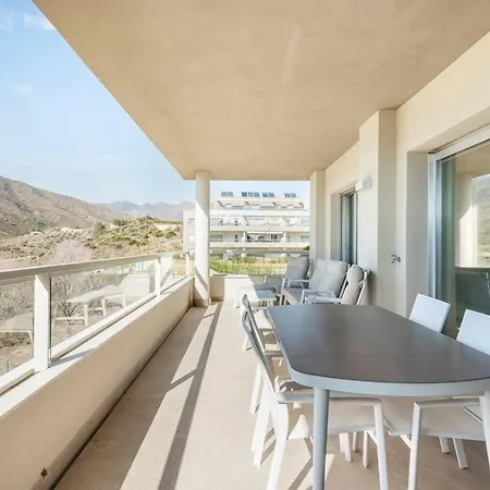 Sunny Valley Golf, Amazing Views & Pool Mijas