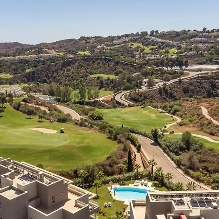 Sunny Valley Golf, Amazing Views & Pool Lejlighed *